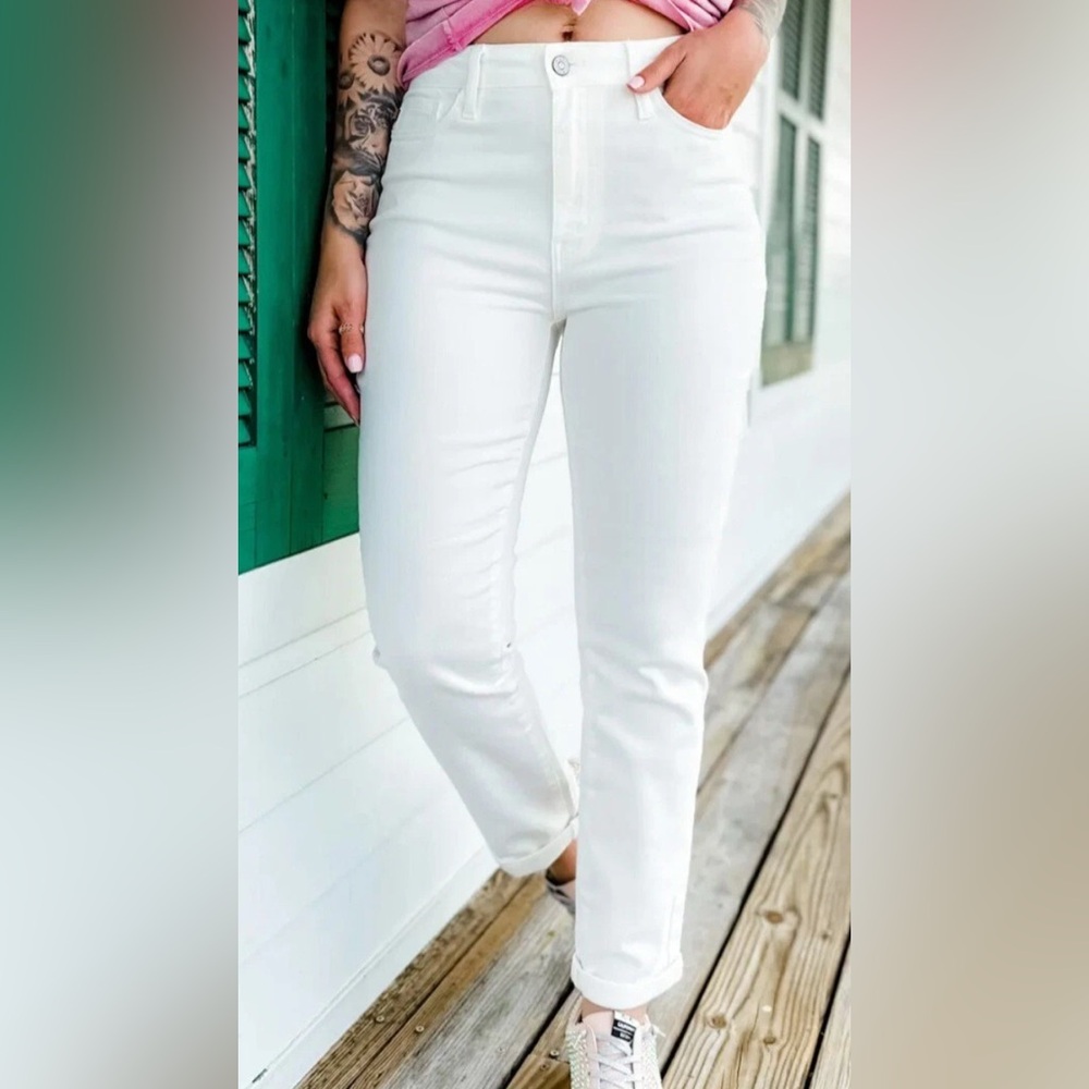 NWT Judy Blue White denim High Rise Boyfriend Cuffed Jeans women’s plus size 16W